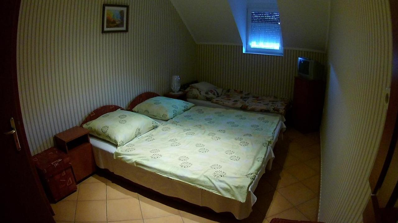 Abigel Vendeghaz Hotell Harkány Exteriör bild